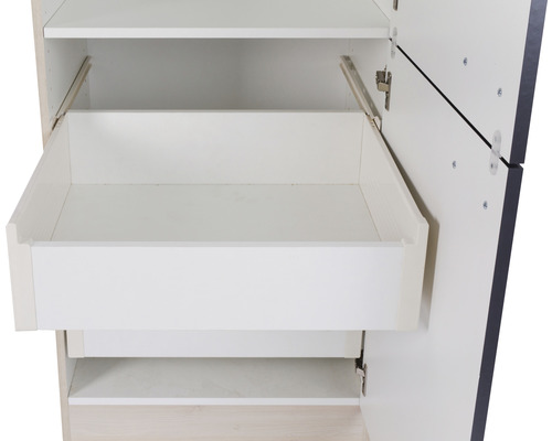 Offener Schrank mit Schublade