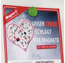 Magna C Magnetprogramm Werbeplakat mit Magnet befestigt