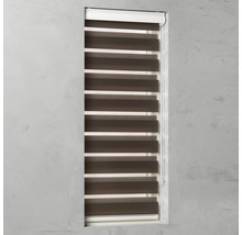 Fensterrollo mit abwechselnd transparenten und blickdichten Streifen