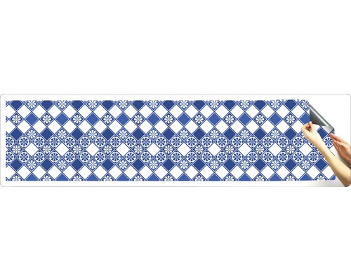 Dekofolie mit blau-weißem Karomuster