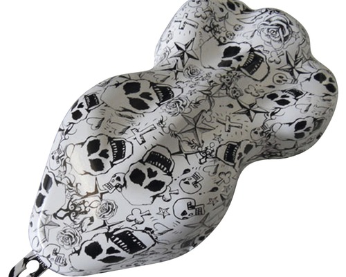 Folie mit Totenkopf- und Rosenmuster