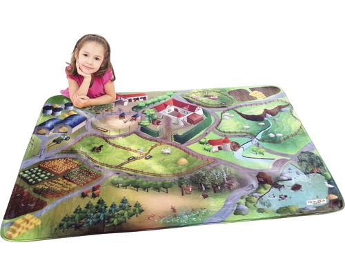 Spielteppich mit Bauernhofmotiv und spielendem Kind