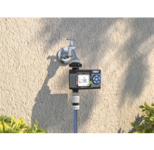 Bewässerungsuhr am Wasserhahn mit Schlauchanschluss zur Gartenbewässerung