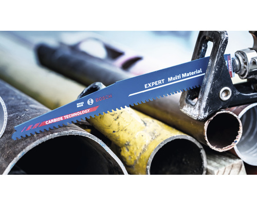 Bosch EXPERT Multi Material Säbelsägeblatt auf Rohren