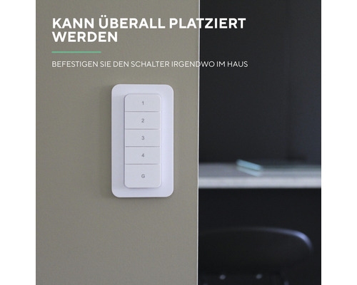 Weißer Wandschalter mit fünf Tasten zur Haussteuerung