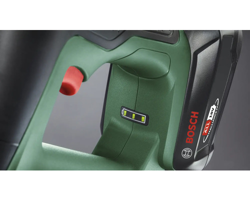 Detailansicht eines Akku-betriebenen Gerätes mit Bosch Logo und Akku-Ladestandsanzeige