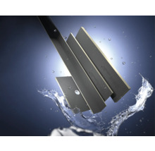 Drei SwissPor Duschboards mit Wasser