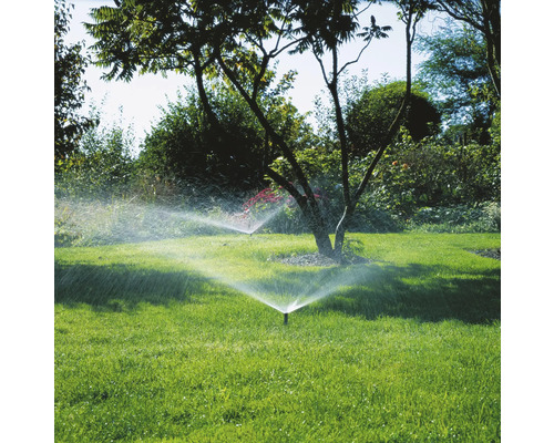 Bewässerungssystem für den Garten im Einsatz