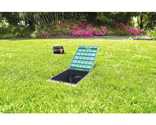 Versenkregner im Rasen mit Bewässerungssystem