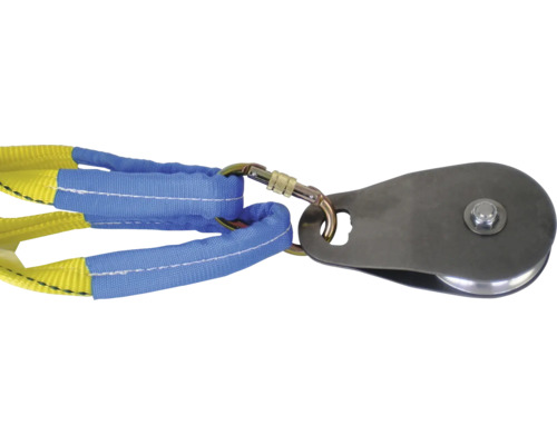 Seilwinde mit Umlenkrolle und Schäkel