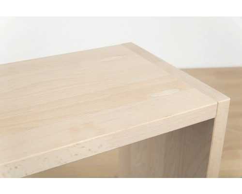 Detailansicht einer Holzbank