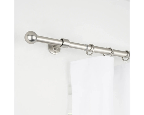 Gardinenstange mit Endstück und Gardinenringen zur Fensterdekoration