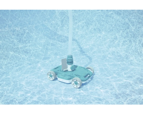 Automatische Poolreinigungsmaschine im Schwimmbecken