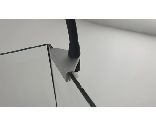 Aquariumglas mit Halterung und Leuchte