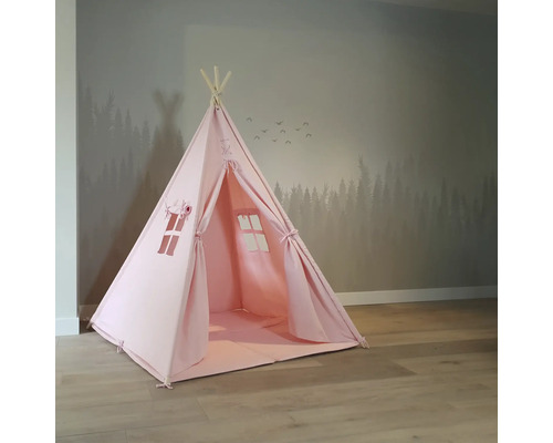 Rosa Kinderspielzelt mit Fenster und Holzbalken