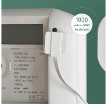 Nahaufnahme eines Stromzählers mit angeschlossenem Sensor