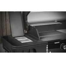 Detailansicht eines schwarzen Gasgrills mit Ablagefläche und Grillrost.