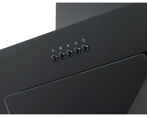 Nahaufnahme einer Dunstabzugshaube mit Bedienelementen für Licht und Gebläsestufen