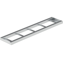 Metallrahmen mit rechteckigen Aussparungen