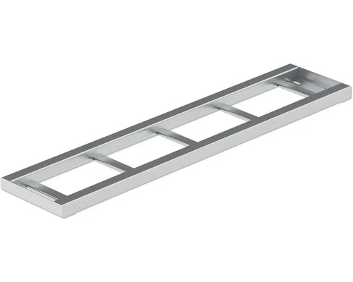 Metallrahmen mit rechteckigen Aussparungen für den Einbau