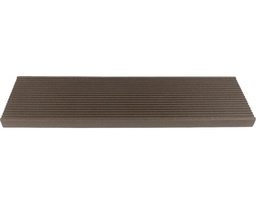 Geriffelte Terrassendiele aus Holz-Polymer-Werkstoff