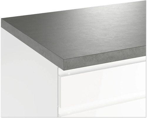 Graue Waschtischplatte auf einem weißen Waschtischunterschrank