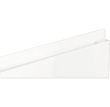 Detailaufnahme eines weißen Möbelstücks