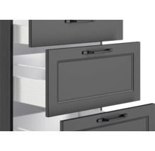 Auszugschrank mit mehreren Schubladen