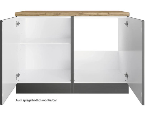 Offener Küchenschrank mit Regalböden und Holzplatte