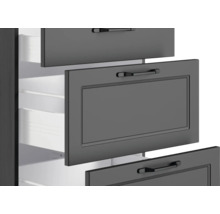 Detailaufnahme eines Schrankes mit mehreren Schubladen