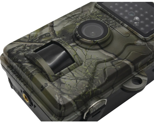 Wildkamera mit Tarnmuster