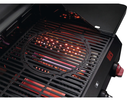 Gasgrill mit Grillrost und geöffnetem Deckel