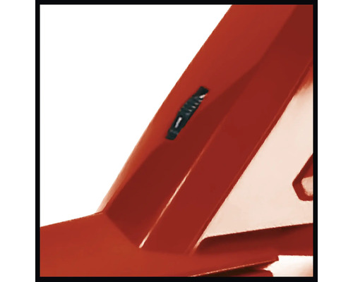 Detailansicht eines roten Werkzeugs mit Schalter