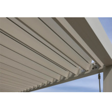 Detailansicht einer Lamellenpergola
