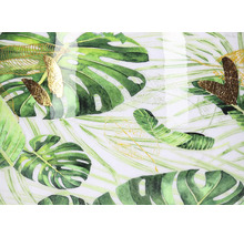 Dekor mit Monstera Blättern und Goldmuster