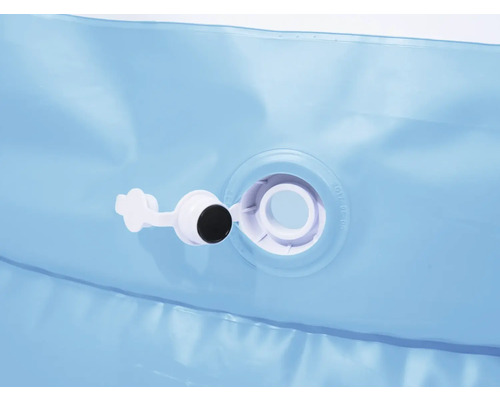 Detailansicht des Ventils eines Pools