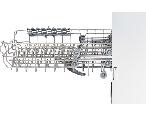 Geschirrspüler mit herausgezogenem Geschirrkorb