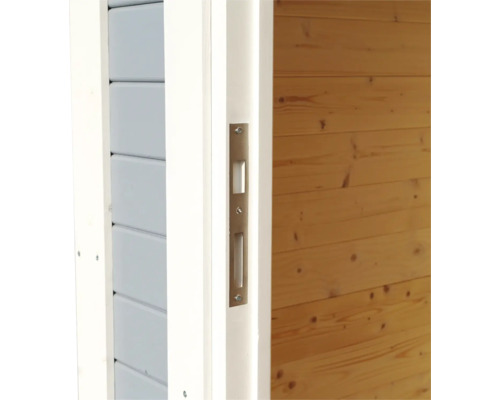 Detailansicht eines Türschlosses an einer Holztür