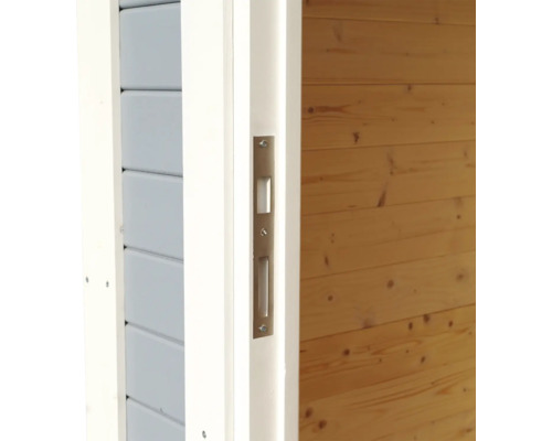 Detailansicht einer Holztür mit Schlossriegel