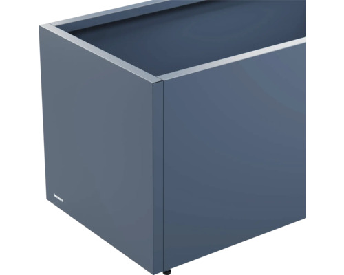 Rechteckiger Pflanzkasten aus Metall