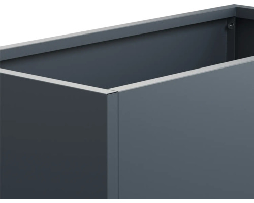 Detailansicht eines Pflanzkübels