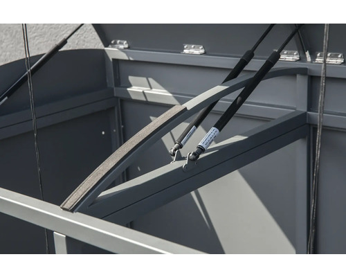 Detailansicht einer geöffneten Gerätebox mit Gasdruckfedern