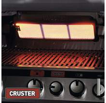 Nahaufnahme eines Grills mit Infrarotbrenner und Grillrost