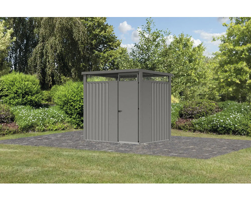 Metall Gerätehaus im Garten