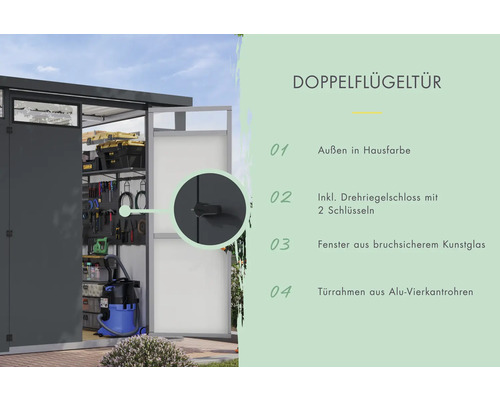 Doppelflügeltür eines Gerätehauses mit Drehriegelschloss und Fenster aus Kunstglas