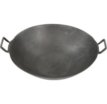 Gusseisen Wok mit zwei Griffen