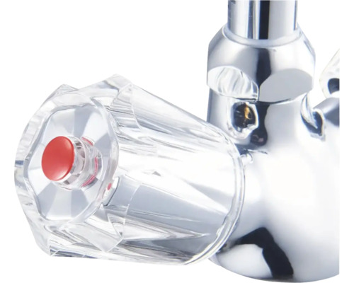 Wasserhahn mit Griff aus transparentem Kunststoff