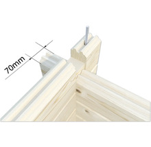 Detailansicht einer Blockbohlenecke mit Maßangabe 70 mm und Gewindestange