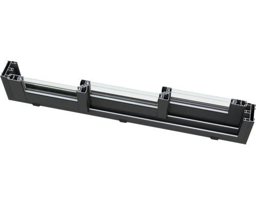 Querschnitt eines Fensterrahmens aus Metall mit Glas