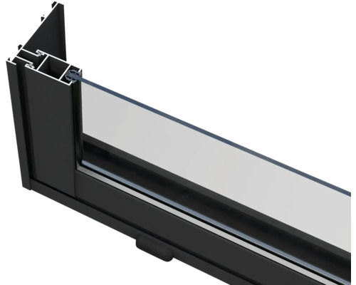 Detailansicht eines Fensters mit Aluminiumrahmen und Glas